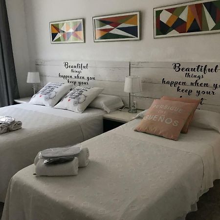 Hostal Aribau 巴塞罗那 外观 照片