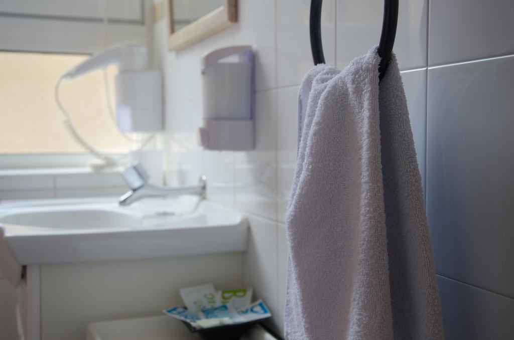 Hostal Aribau 巴塞罗那 客房 照片